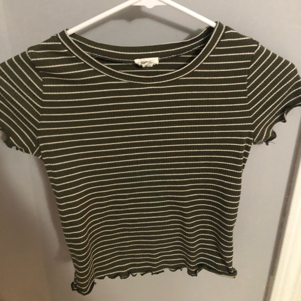green garage crop top